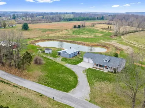 207 Askin Road Fordsville KY 42343