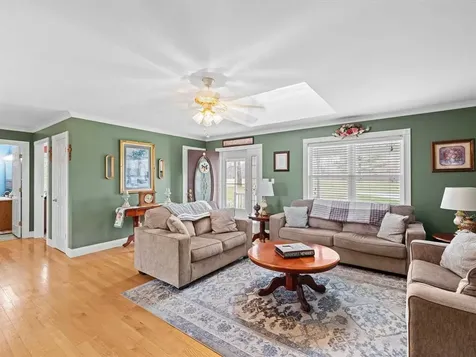 207 Askin Road Fordsville KY 42343