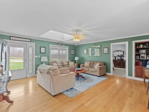 207 Askin Road Fordsville KY 42343