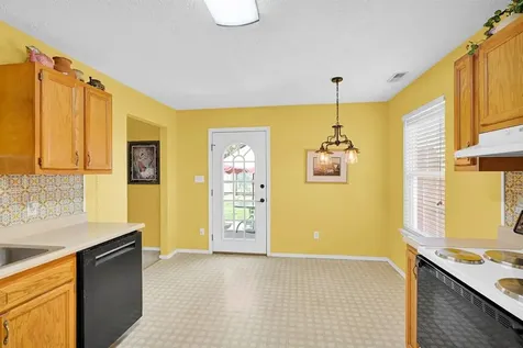 236 Lakewood Drive Owensboro KY 42301