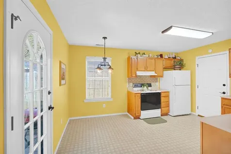 236 Lakewood Drive Owensboro KY 42301