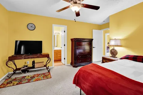 236 Lakewood Drive Owensboro KY 42301