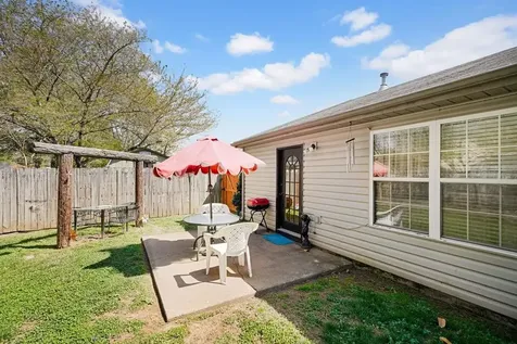 236 Lakewood Drive Owensboro KY 42301