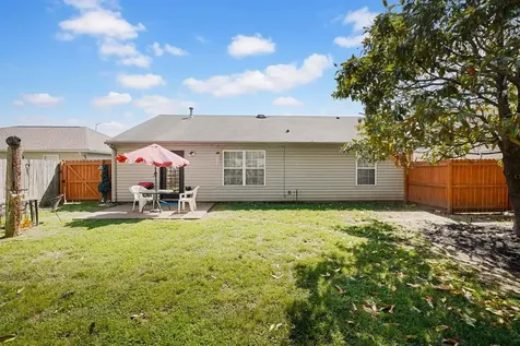 236 Lakewood Drive Owensboro KY 42301