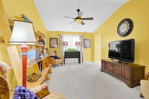 236 Lakewood Drive Owensboro KY 42301