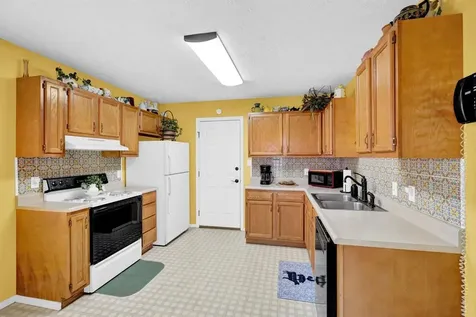 236 Lakewood Drive Owensboro KY 42301