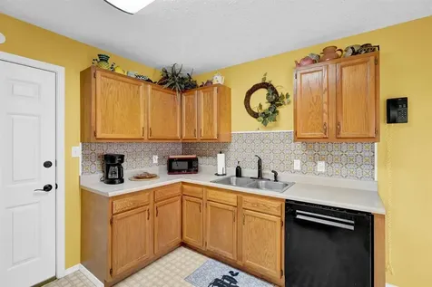 236 Lakewood Drive Owensboro KY 42301