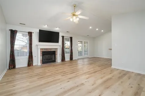 3009 Stirrup Loop Owensboro KY 42303