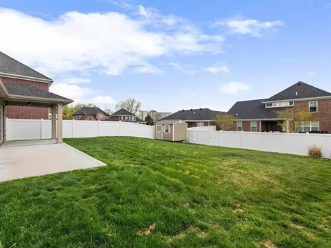 3845 Little Bluestem Drive Owensboro KY 42303