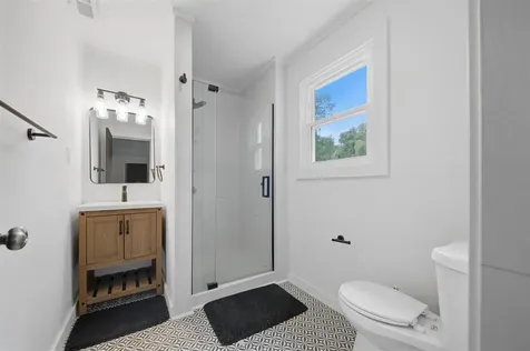 303 Oakwood Drive Hartford KY 42347