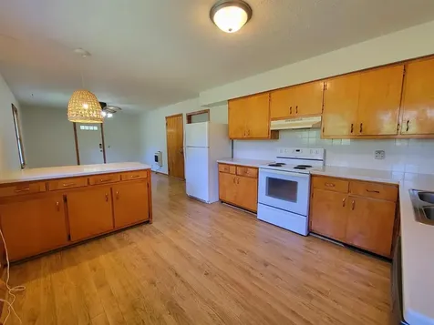 201 E Iron Mountain Drive Hartford KY 42347