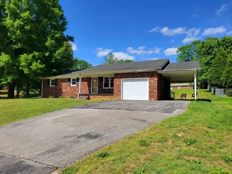 201 E Iron Mountain Drive Hartford KY 42347