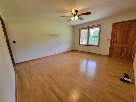 201 E Iron Mountain Drive Hartford KY 42347