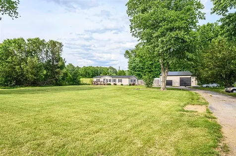 10331 Highway 231 Utica KY 42376