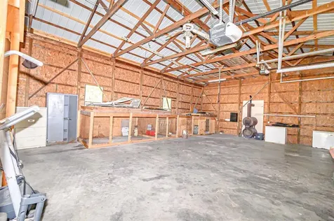 10331 Highway 231 Utica KY 42376
