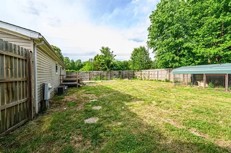 10331 Highway 231 Utica KY 42376