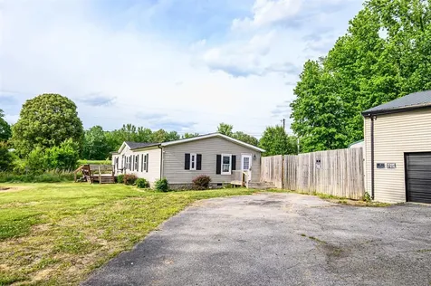 10331 Highway 231 Utica KY 42376