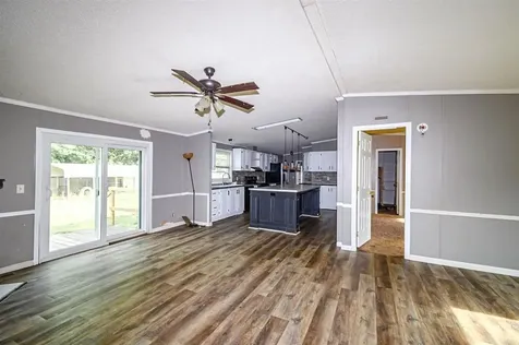 10331 Highway 231 Utica KY 42376