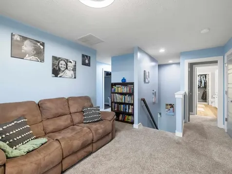 2338 Blossom Court Utica KY 42376