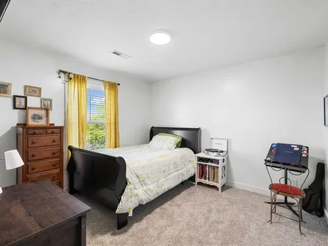 2338 Blossom Court Utica KY 42376