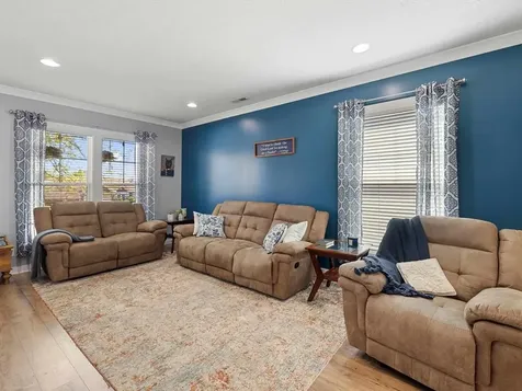 2338 Blossom Court Utica KY 42376
