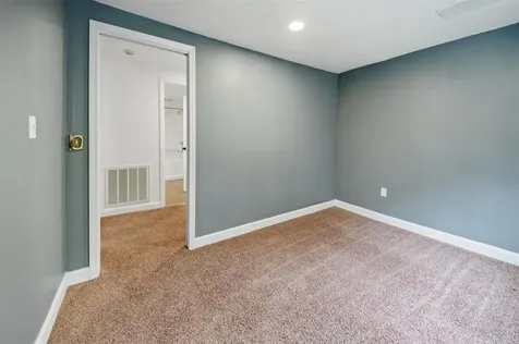 92 Kates Hill Loop Beaver Dam KY 42320