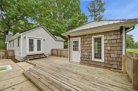 92 Kates Hill Loop Beaver Dam KY 42320