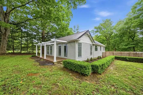 92 Kates Hill Loop Beaver Dam KY 42320
