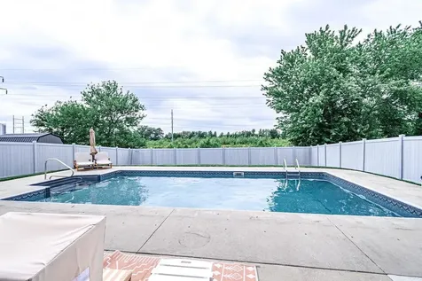 3865 Brookfield Drive Owensboro KY 42303