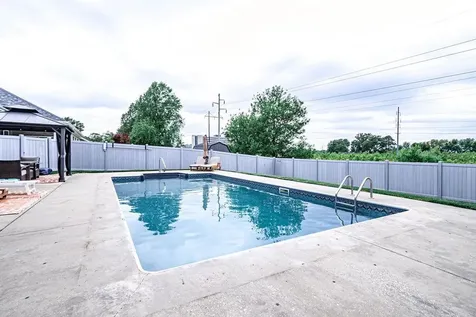 3865 Brookfield Drive Owensboro KY 42303