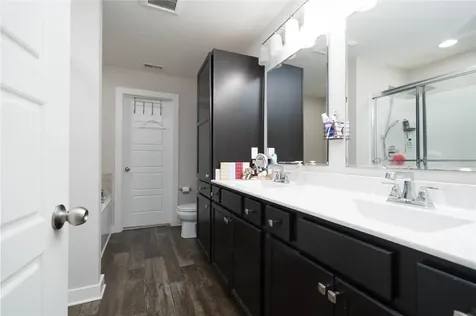 6275 Valley Brook Trace Utica KY 42376