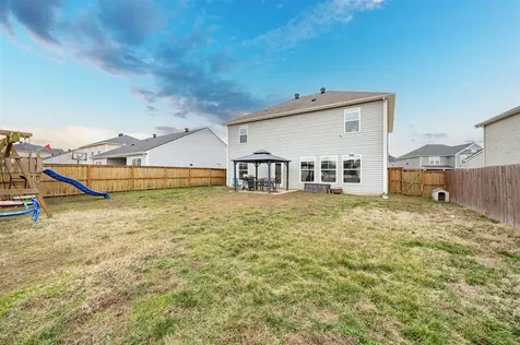 6275 Valley Brook Trace Utica KY 42376