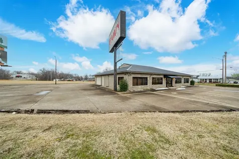 1650 N Green Street Henderson KY 42420