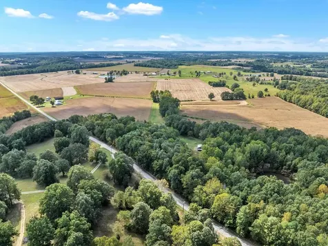 8577 Haynes Station Road Whitesville KY 42378