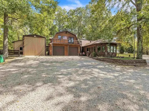 8577 Haynes Station Road Whitesville KY 42378