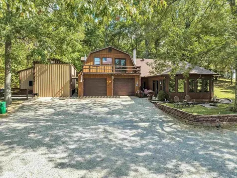 8577 Haynes Station Road Whitesville KY 42378
