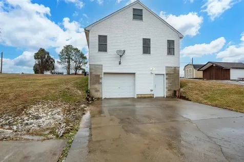4043 Happy Hollow Road Hawesville KY 42348