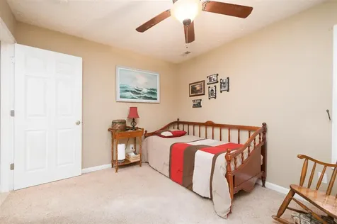 2748 Claiborne Run Owensboro KY 42303