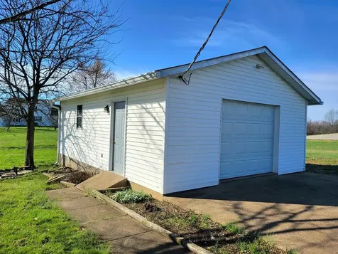 1789 State Route 69 N Hartford KY 42347
