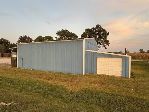 114 Old Glenville Loop Calhoun KY 42327