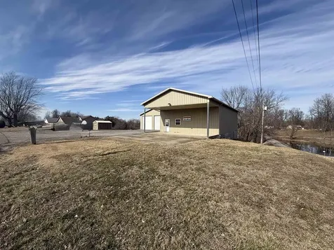 1310 Mcleod Lane Madisonville KY 42431