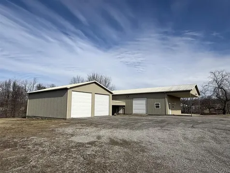 1310 Mcleod Lane Madisonville KY 42431