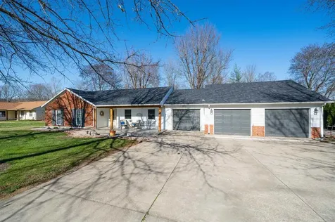 40 Windsong Drive Hawesville KY 42348