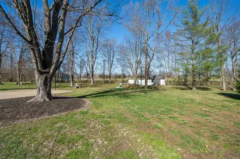 40 Windsong Drive Hawesville KY 42348