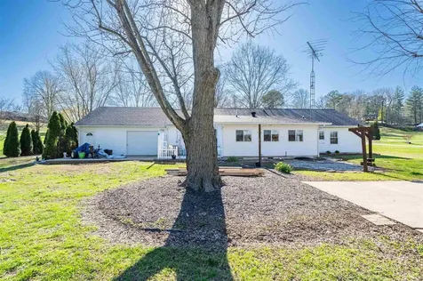 40 Windsong Drive Hawesville KY 42348
