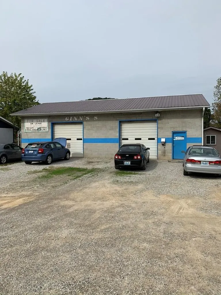 34 Commonwealth Vanceburg KY 41179