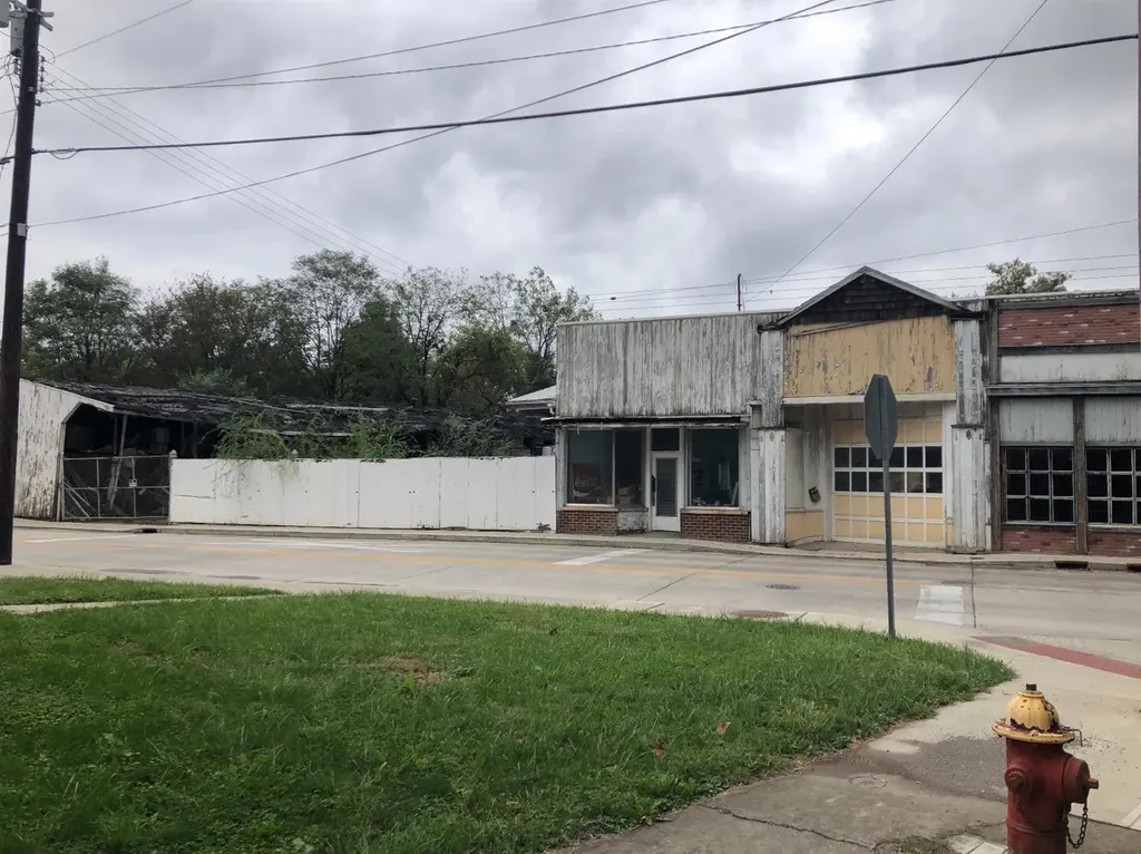 106 Oddville Avenue Cynthiana KY 41031