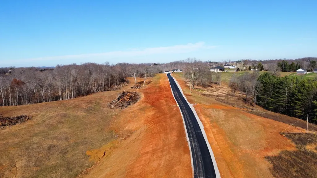 4 Goldenberg Lane Somerset KY 42503
