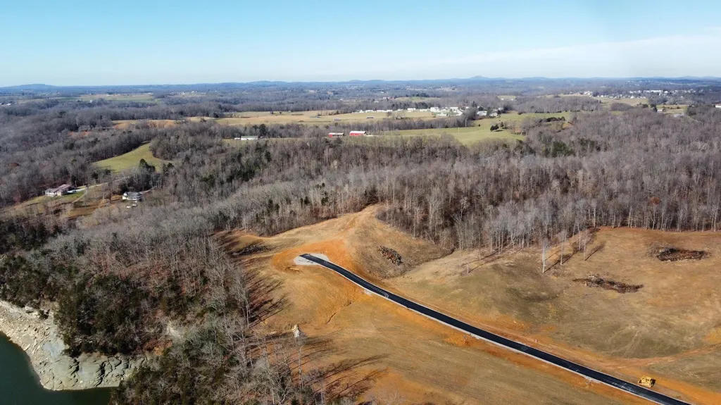 4 Goldenberg Lane Somerset KY 42503