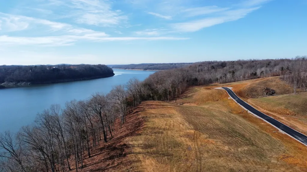 3 Goldenberg Lane Somerset KY 42503